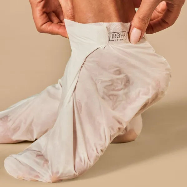 Iroha nature Regenerating foot mask Peach 1 pair