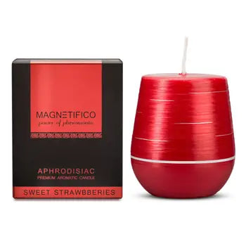 MAGNETIFICO Aphrodisiac Sweet Strawberries scented candle 200 g