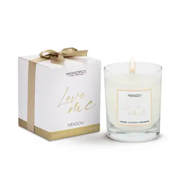 MAGNETIFICO Love me Meadow scented candle 125 g