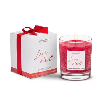 MAGNETIFICO Love me Sandalwood scented candle 125 g