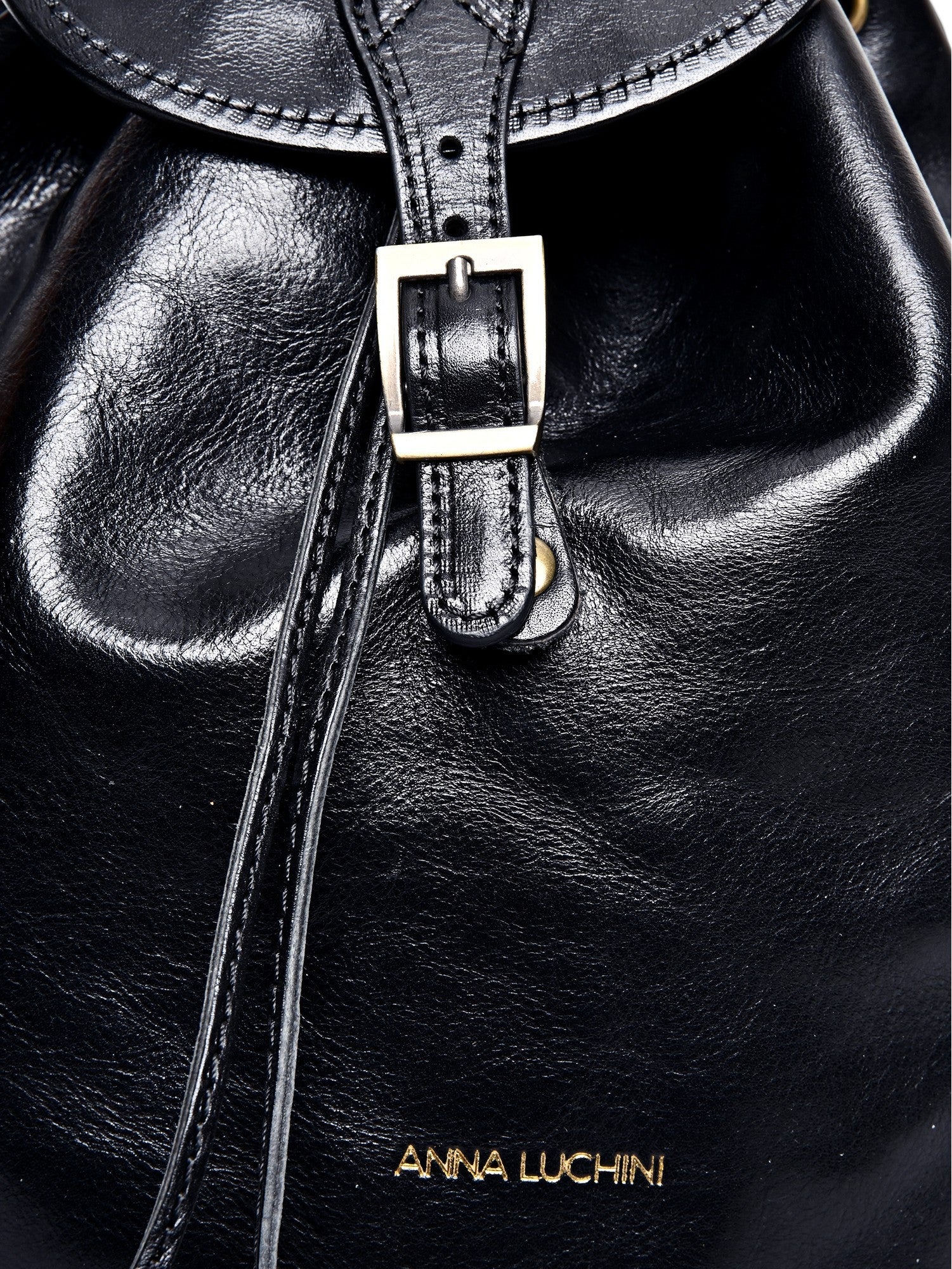 anna luchini black leather slouch backpack Anna Luchini Women's leather backpack Black