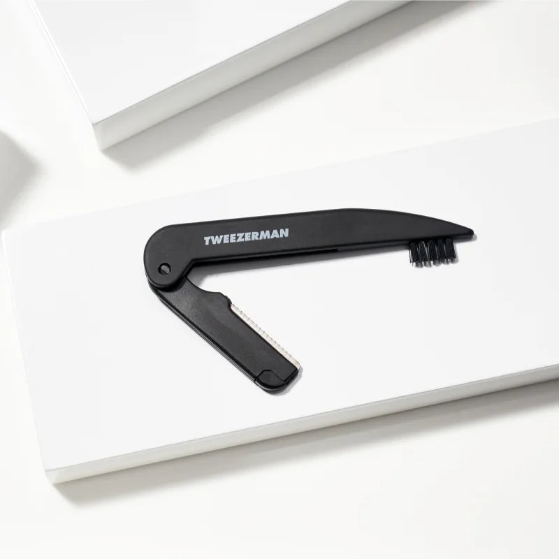 Tweezerman Professional eyebrow razor