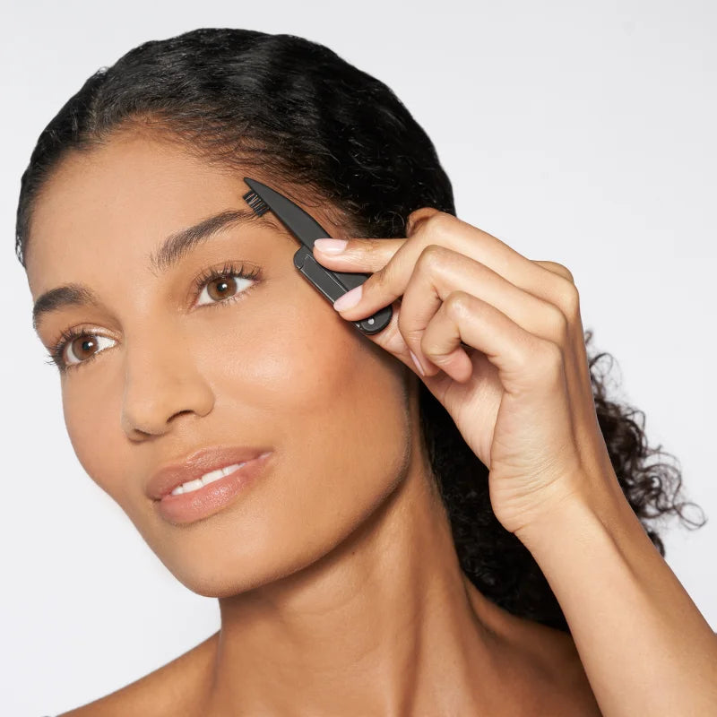 Tweezerman Professional eyebrow razor