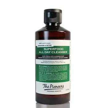 The Pionears Superfood all day cleanser 200 g