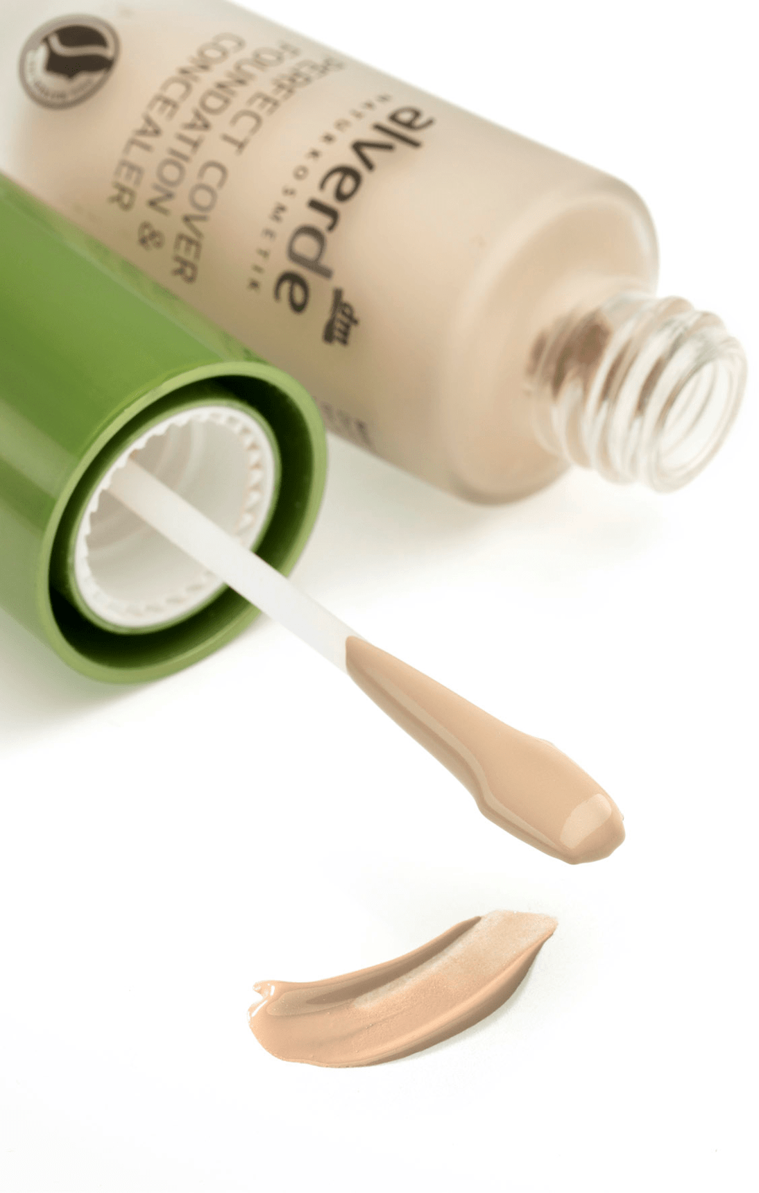 alverde NATURKOSMETIK makeup & concealer Perfect 05, 20 ml