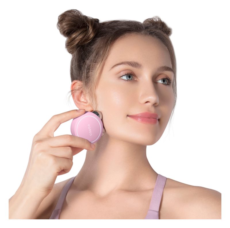 FOREO Bear™ Mini Facial Toning Machine