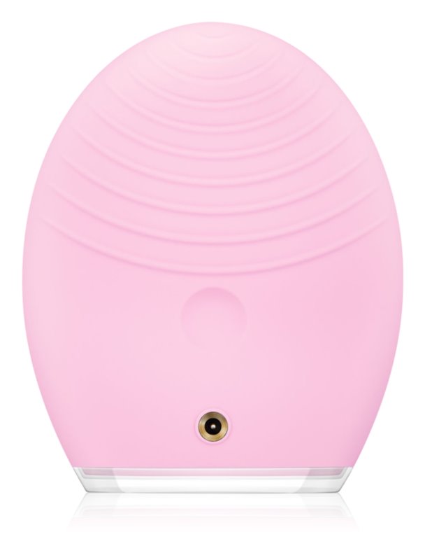 FOREO LUNA™ 3 anti-wrinkle sonic cleaning device