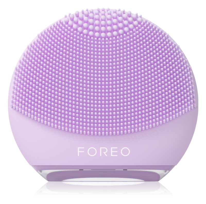 FOREO LUNA™ 4 Go Sonic cleaning device travel size