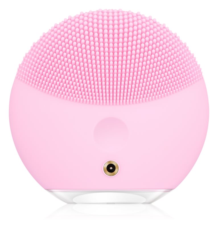 FOREO LUNA™ mini 3 sonic cleaning device