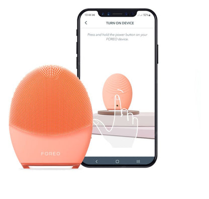 FOREO LUNA™4 facial cleansing and firming massager