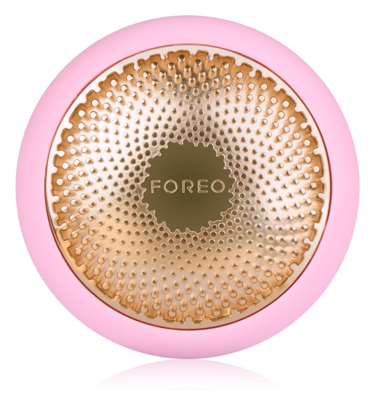 FOREO UFO™ 2 sonic device to accelerate the effects of the face mask