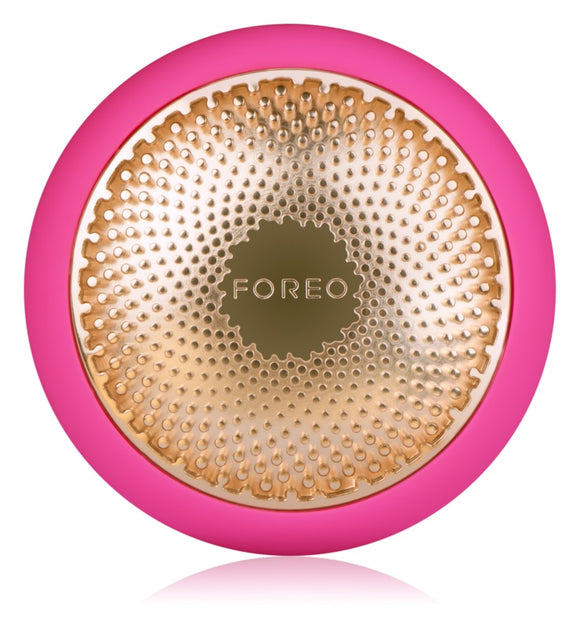 FOREO UFO™ 2 sonic device to accelerate the effects of the face mask