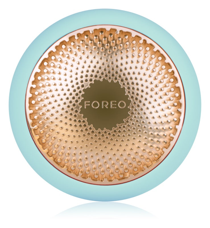 FOREO UFO™ 2 sonic device to accelerate the effects of the face mask